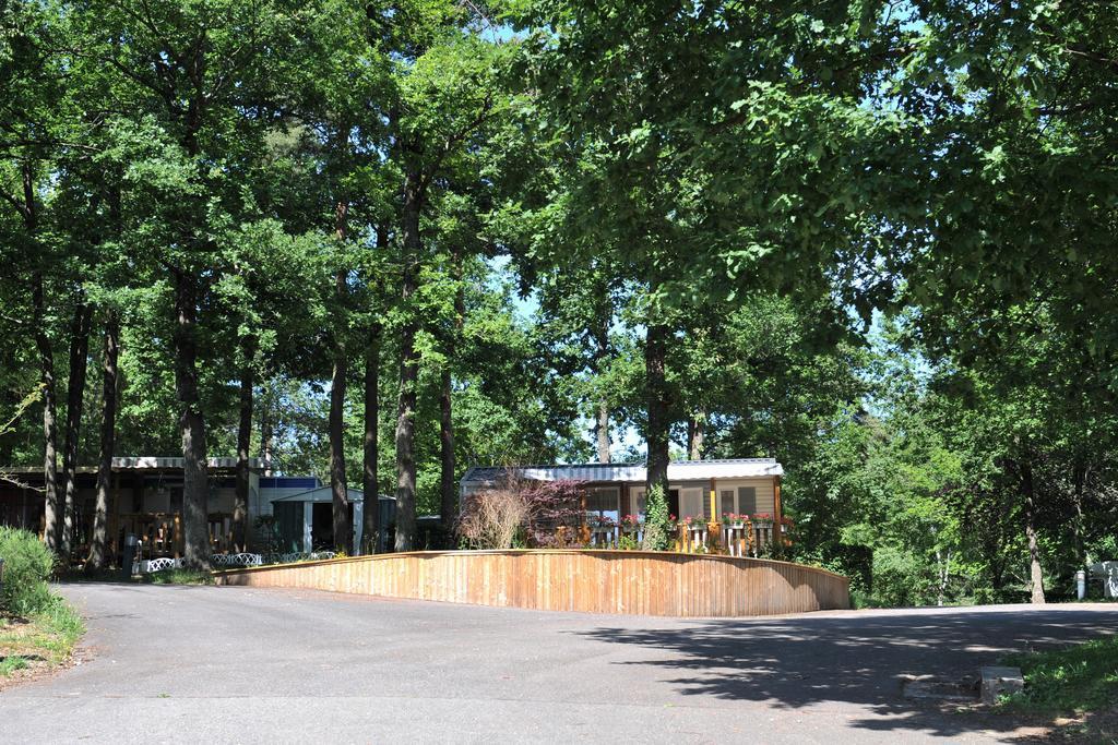 Camping Hurongues Pomeys Kültér fotó